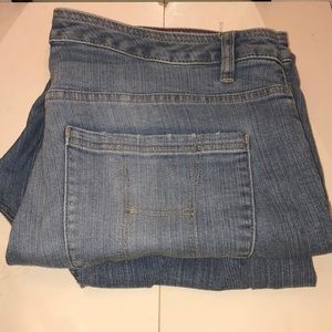 Tommy Hilfiger straight leg jeans 👖. Size 14S.